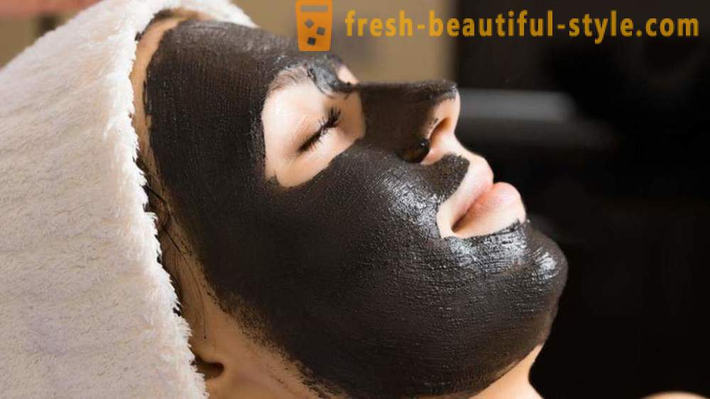 Carvão ativado a partir de acne: máscaras receitas