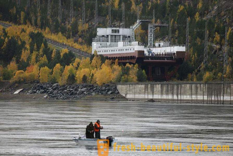 Krasnoyarsk reservatório - lugares da Sibéria protegidas