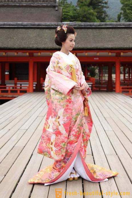 Quimono japonês de origem história, características e tradições