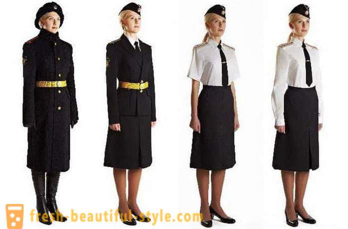 Uniforme casual e vestido da Marinha