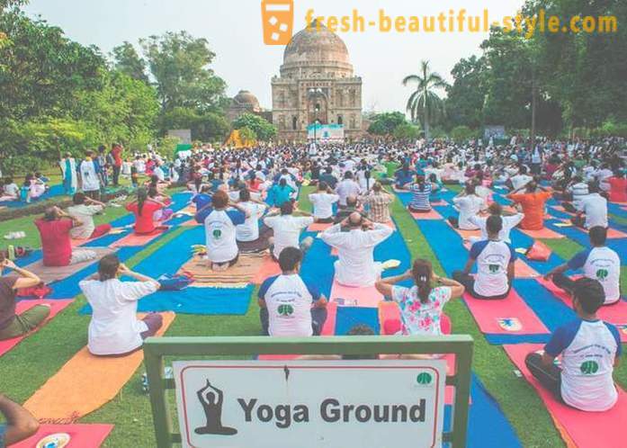 Dia Internacional Yoga comemorado em todo o mundo
