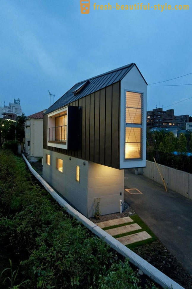 Casa diminuta no Japão