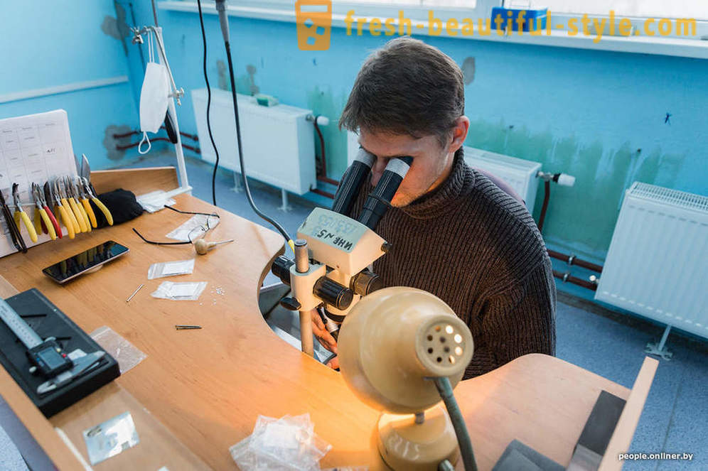 Na Bielorrússia fazer diamantes artificiais