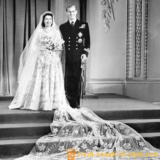 Rainha Elizabeth II eo príncipe Philip celebram casamento da platina