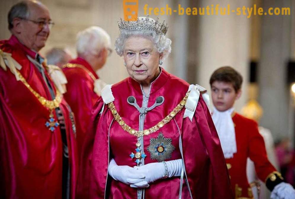 Agressividade - a polidez dos reis. Os monarcas europeus da moda mais incomum e repugnante