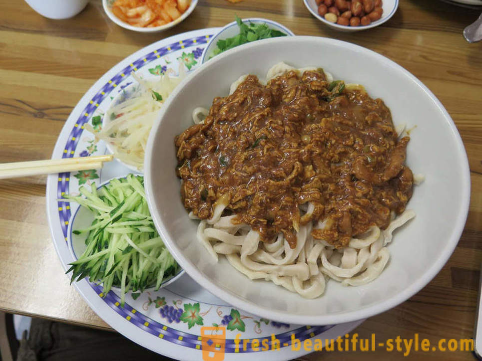 23 pratos deliciosamente saborosos que você deve tentar na China