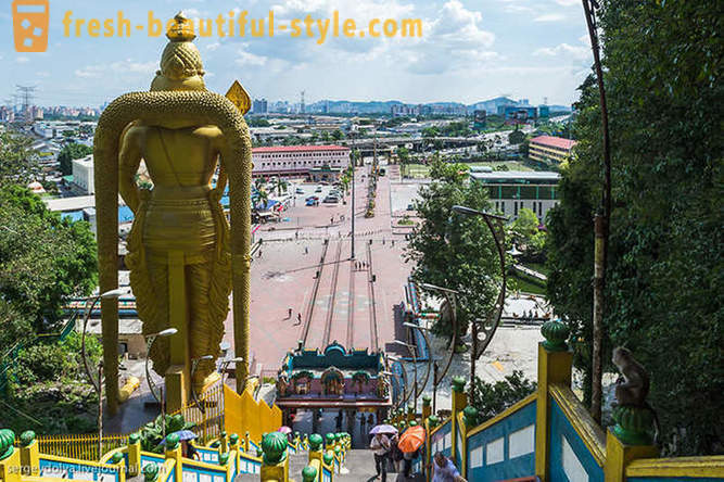 Excursão para o hindu e chinesa templos em Kuala Lumpur