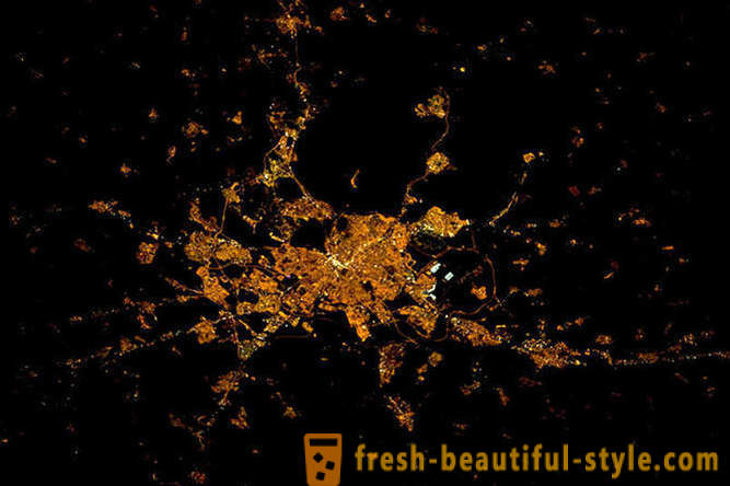 Cidades noite do espaço - as últimas imagens da ISS
