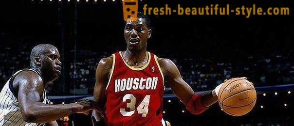 Hakeem Olajuwon - um dos melhores centro da história da NBA