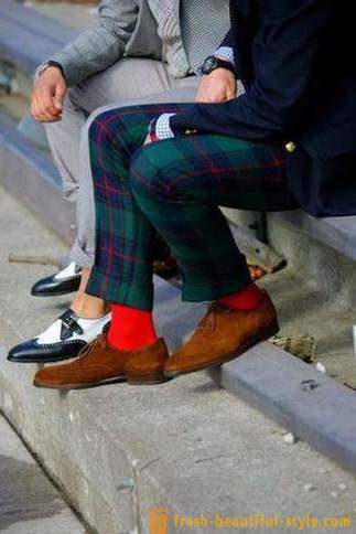 Desde o que vestir oxfords para os homens? sapatas clássicas dos homens