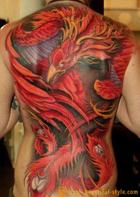 Phoenix - uma tatuagem, cujo significado não pode ser totalmente compreendido
