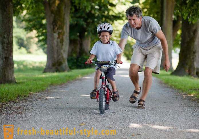 Como aprender a andar de bicicleta? Como aprender a andar de bicicleta com um adulto