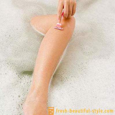 Como depilar as pernas? O melhor raspar as pernas