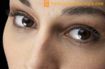 Rugas sob os olhos: como remover e prevenir o aparecimento precoce?